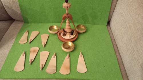 Teelichtpyramiden x - 2,